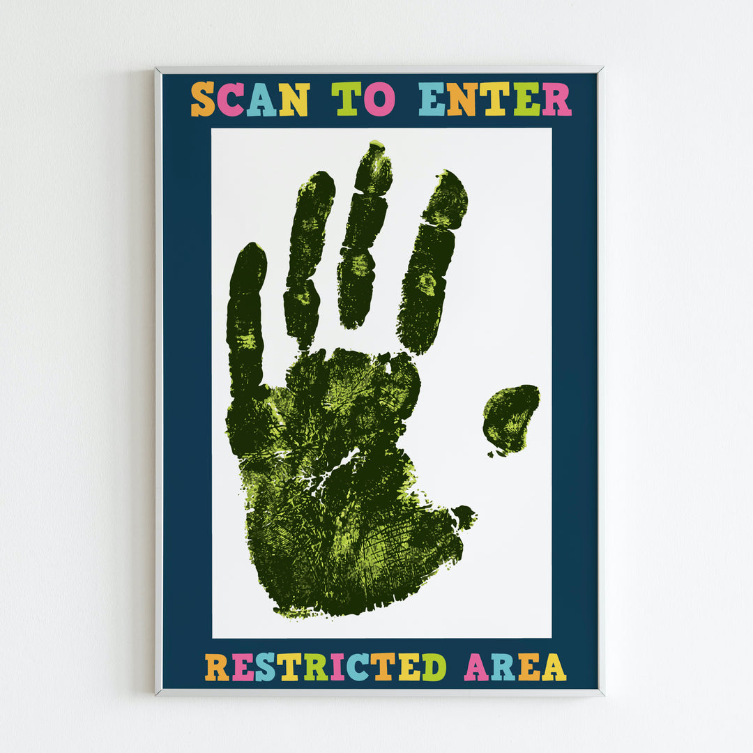 Mad Science 'Scan to Enter' Sign