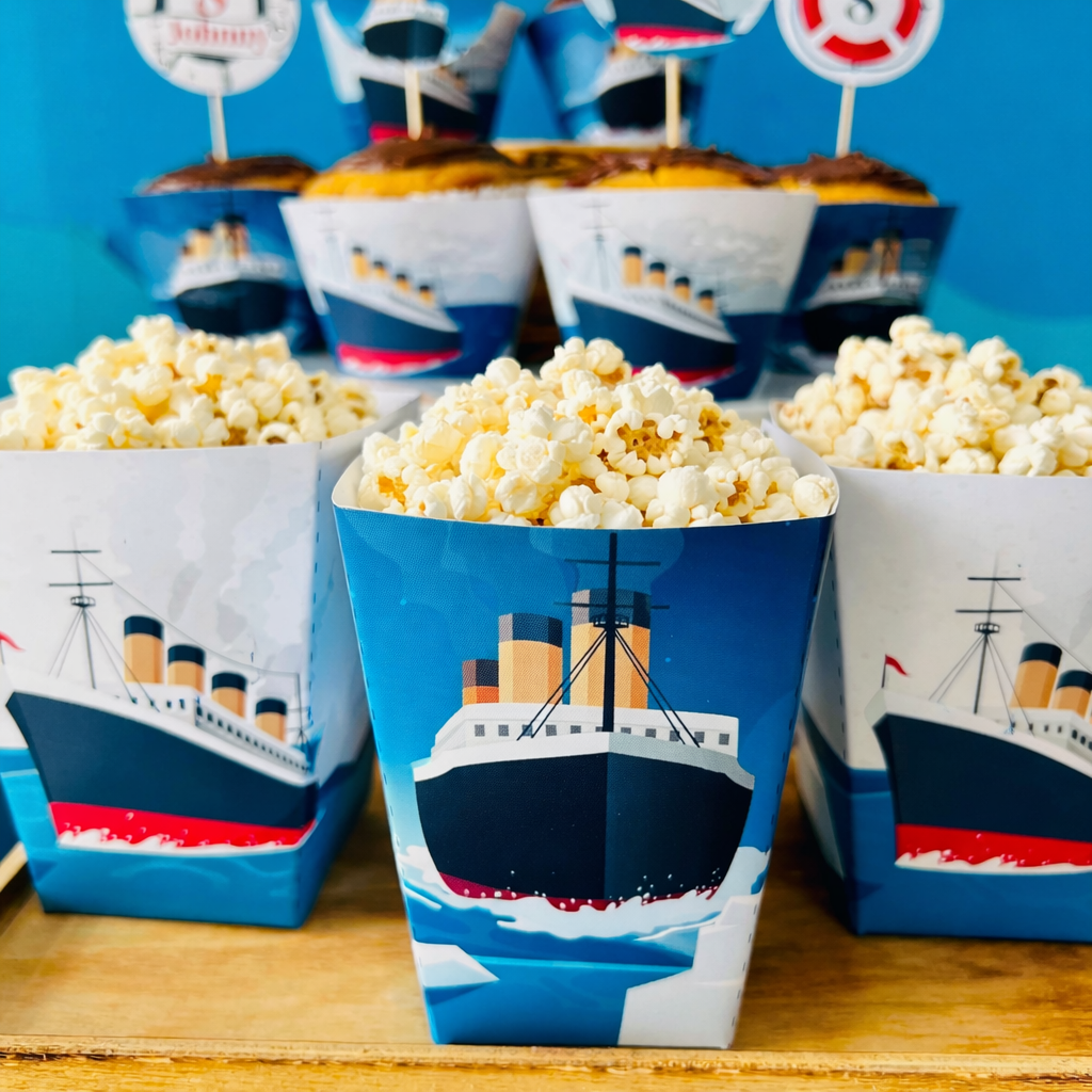 Popcorn in Titanic Party Favor Boxes
