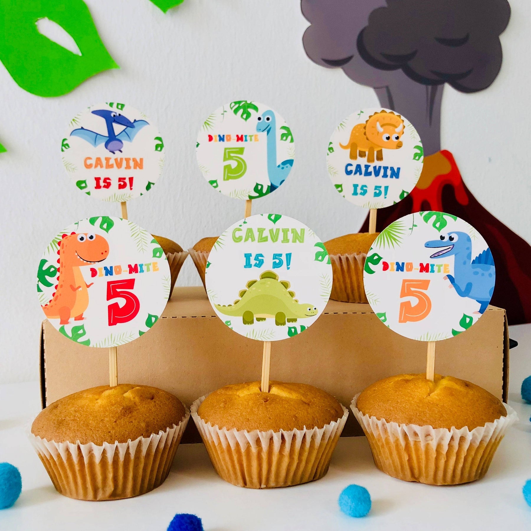 24 Dinosaur Names Pre-cut Edible Cupcake Wafer Toppers | Buy Now With Express International